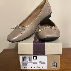 Clark’s Chandra Light Champagne Size 8 M
